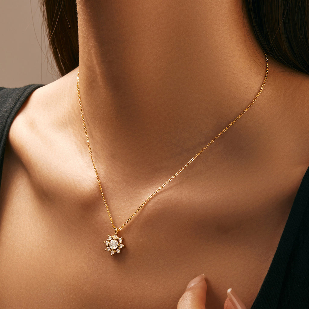 S925 Sterling Silver Snowflake Necklace